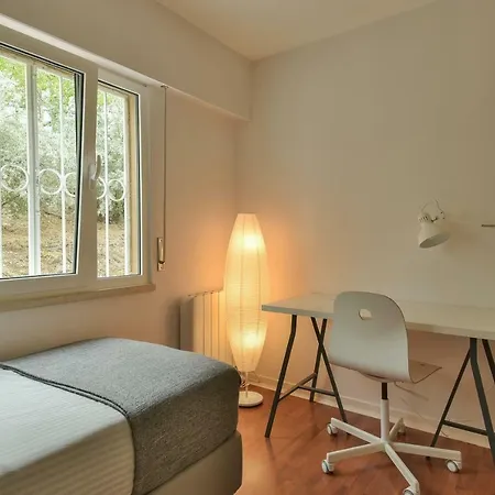 Carcavelos Sol By Lisbon-coast Vacation Apartment Oeiras